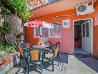 Апартаменты Guest House Ana Петровац Апартаменты "Комфорт" с 2 спальнями и террасой-4