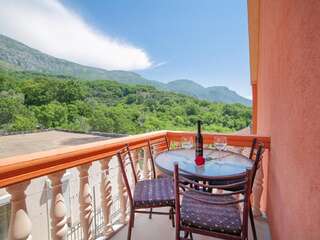 Апартаменты Guest House Ana Петровац Трехместный номер-студио с балконом-1